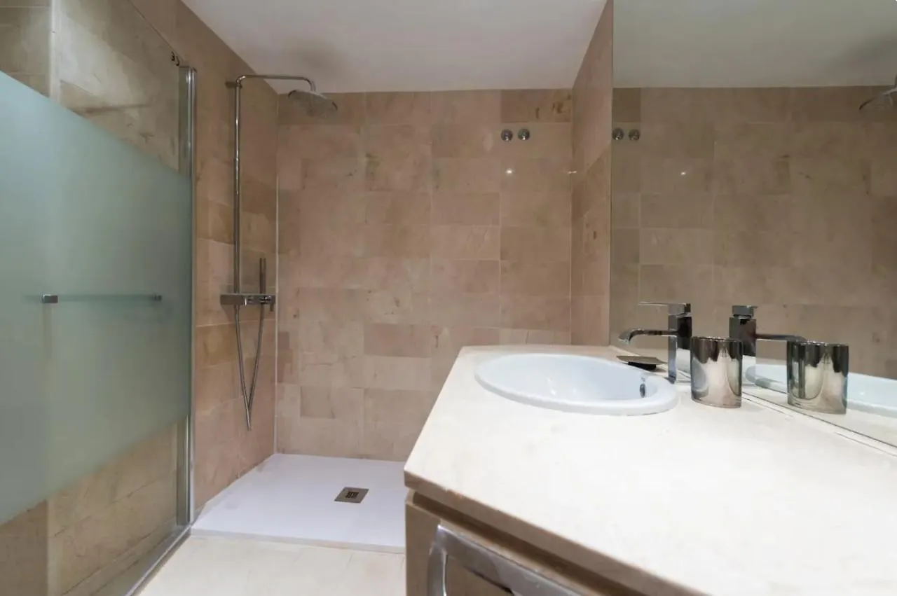 Apartament Charming 2 Bedroom Trocadero Arena Area Marbella Hiszpania