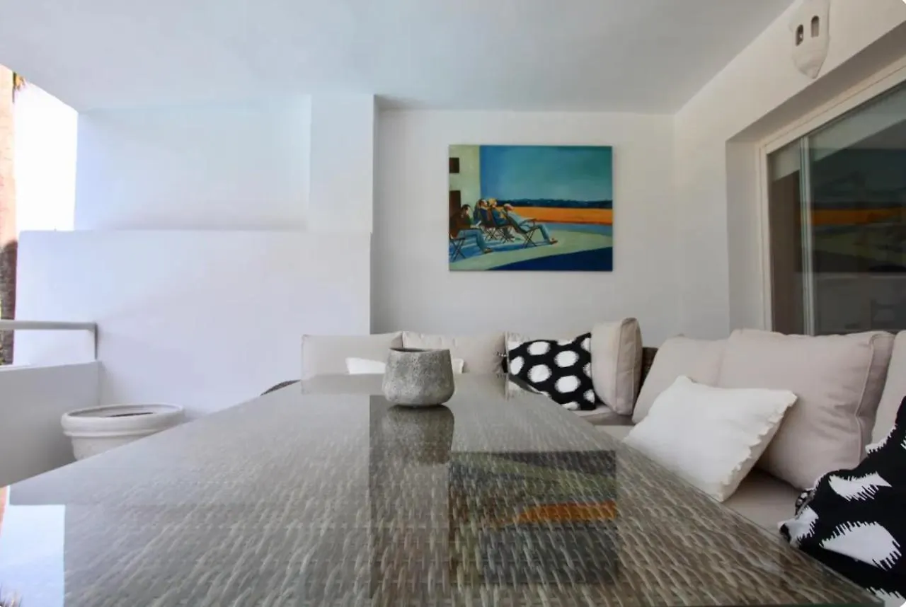 Charming 2 Bedroom Trocadero Arena Area Marbella 0*,  Hiszpania