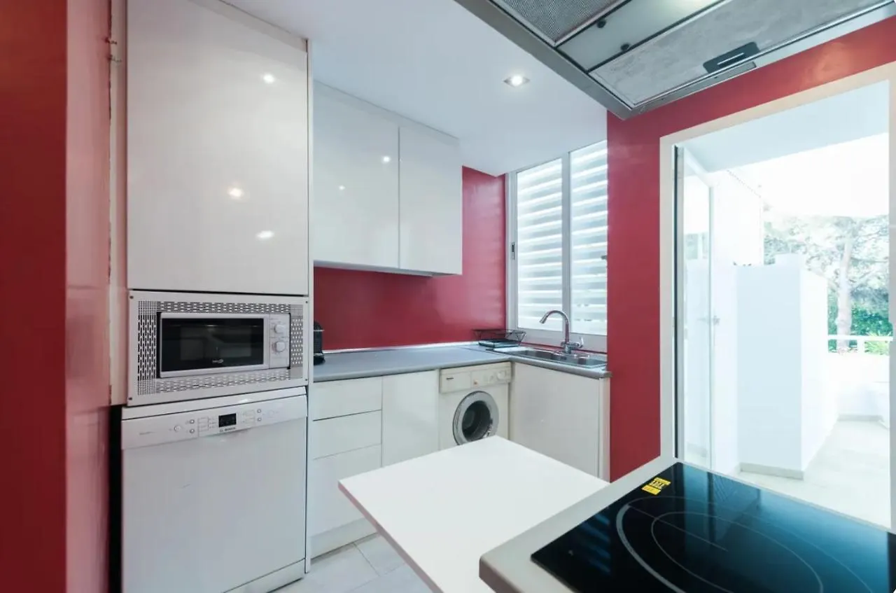 Charming 2 Bedroom Trocadero Arena Area Marbella Hiszpania
