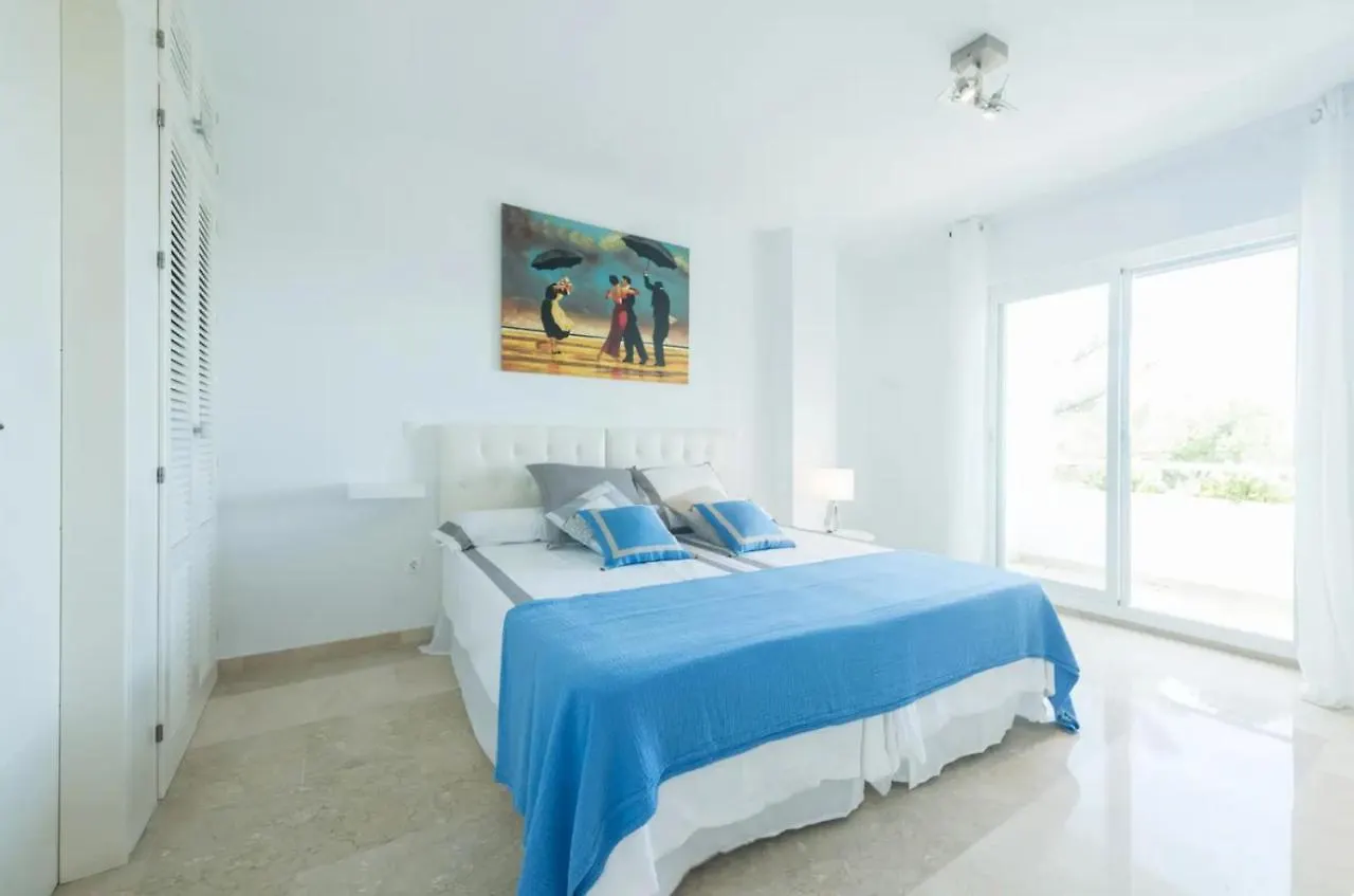Charming 2 Bedroom Trocadero Arena area Marbella Apartamento